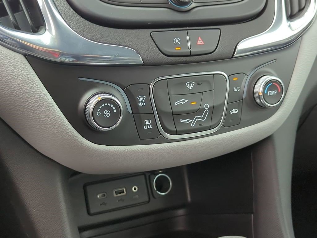 Certified 2023 Chevrolet Equinox LS FWD image 17