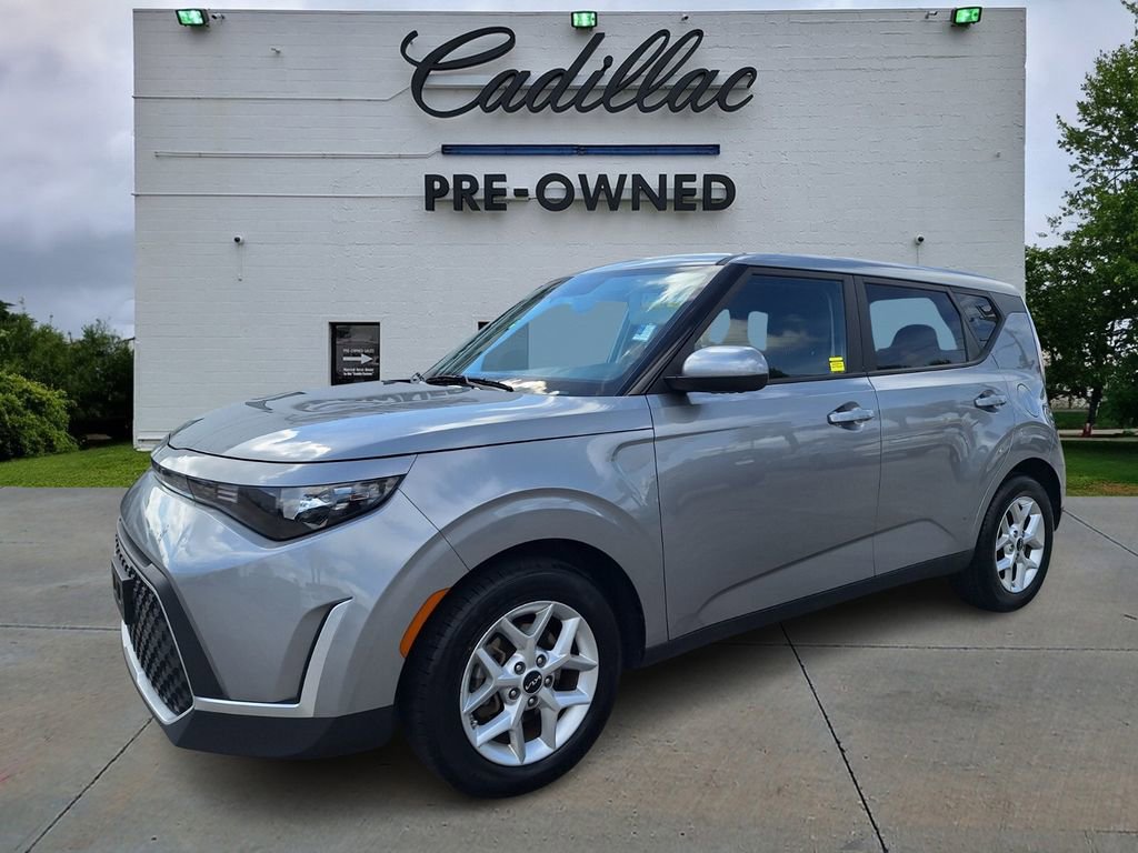 Used 2024 Kia Soul LX w/ Option Group 015 image 7
