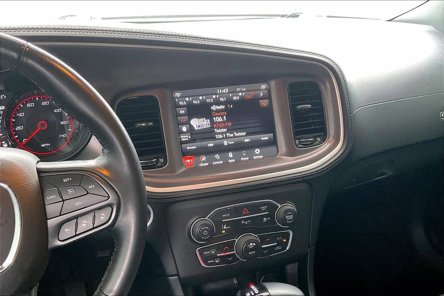 Used 2022 Dodge Charger SXT w/ Plus Group RWD image 7