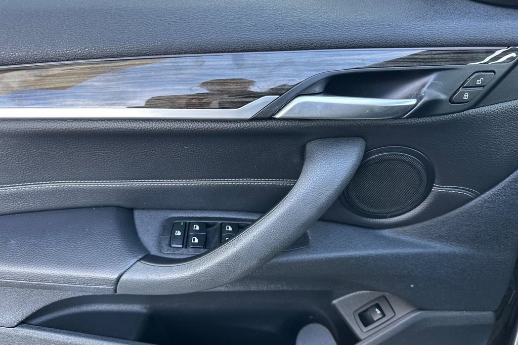 Used 2018 BMW X1 sDrive28i image 10