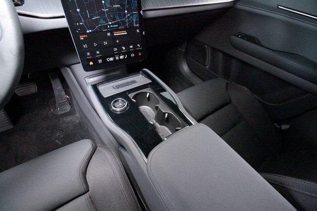 Used 2025 Polestar Polestar 3 w/ Plus Pack image 11