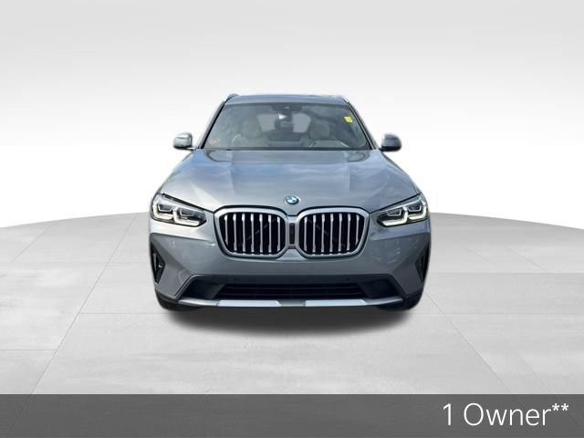 Used 2023 BMW X3 xDrive30i w/ Premium Package image 2