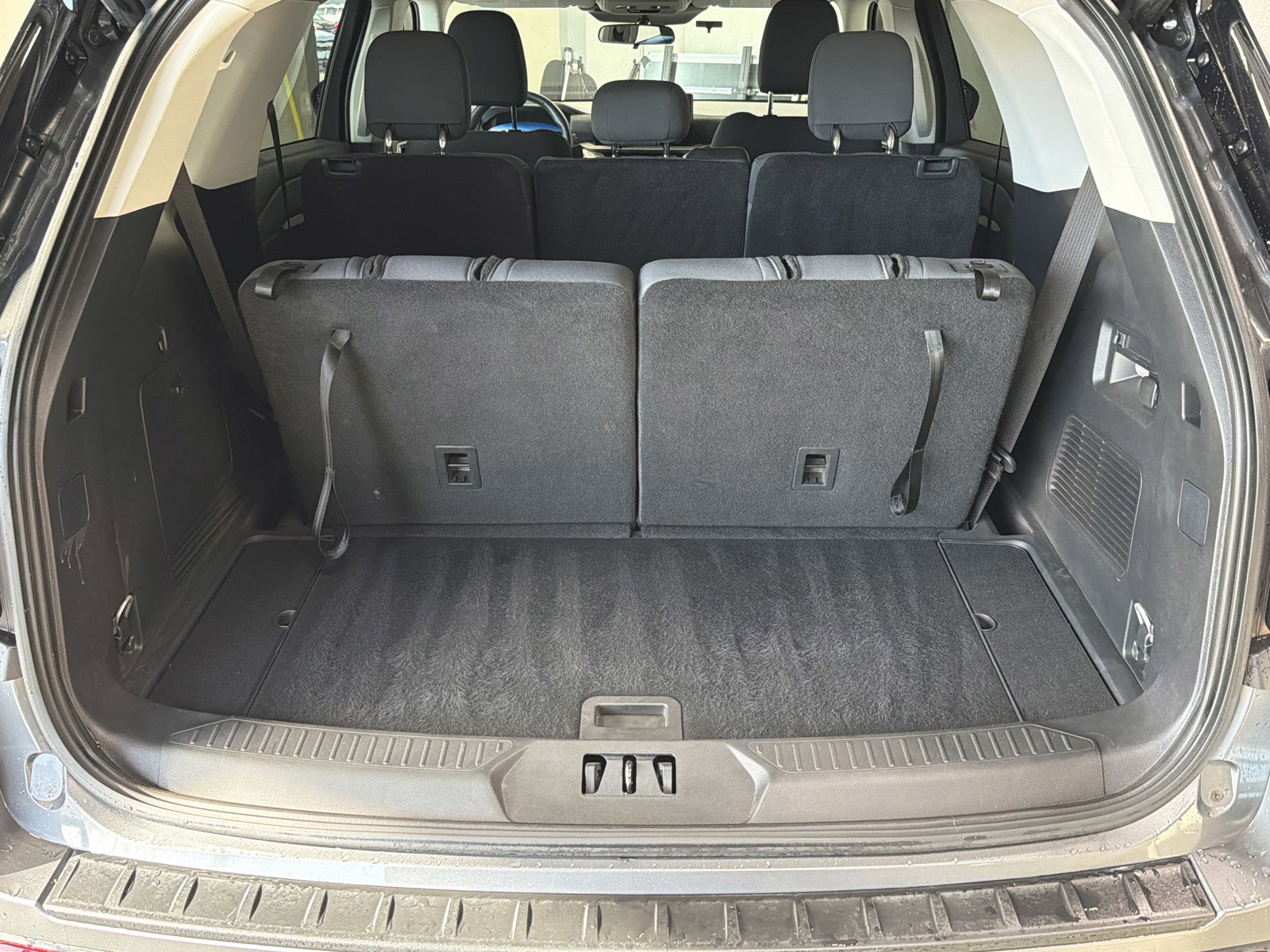 Used 2025 Ford Explorer Active image 18