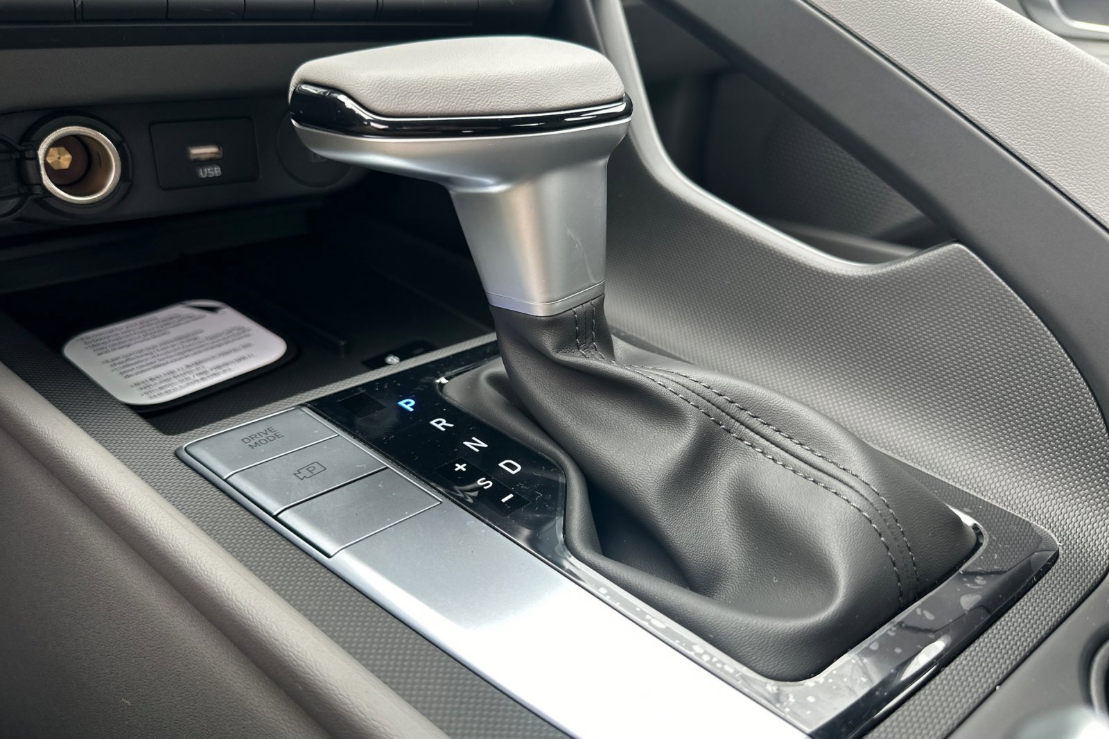 New 2026 Hyundai Elantra Sport FWD image 20