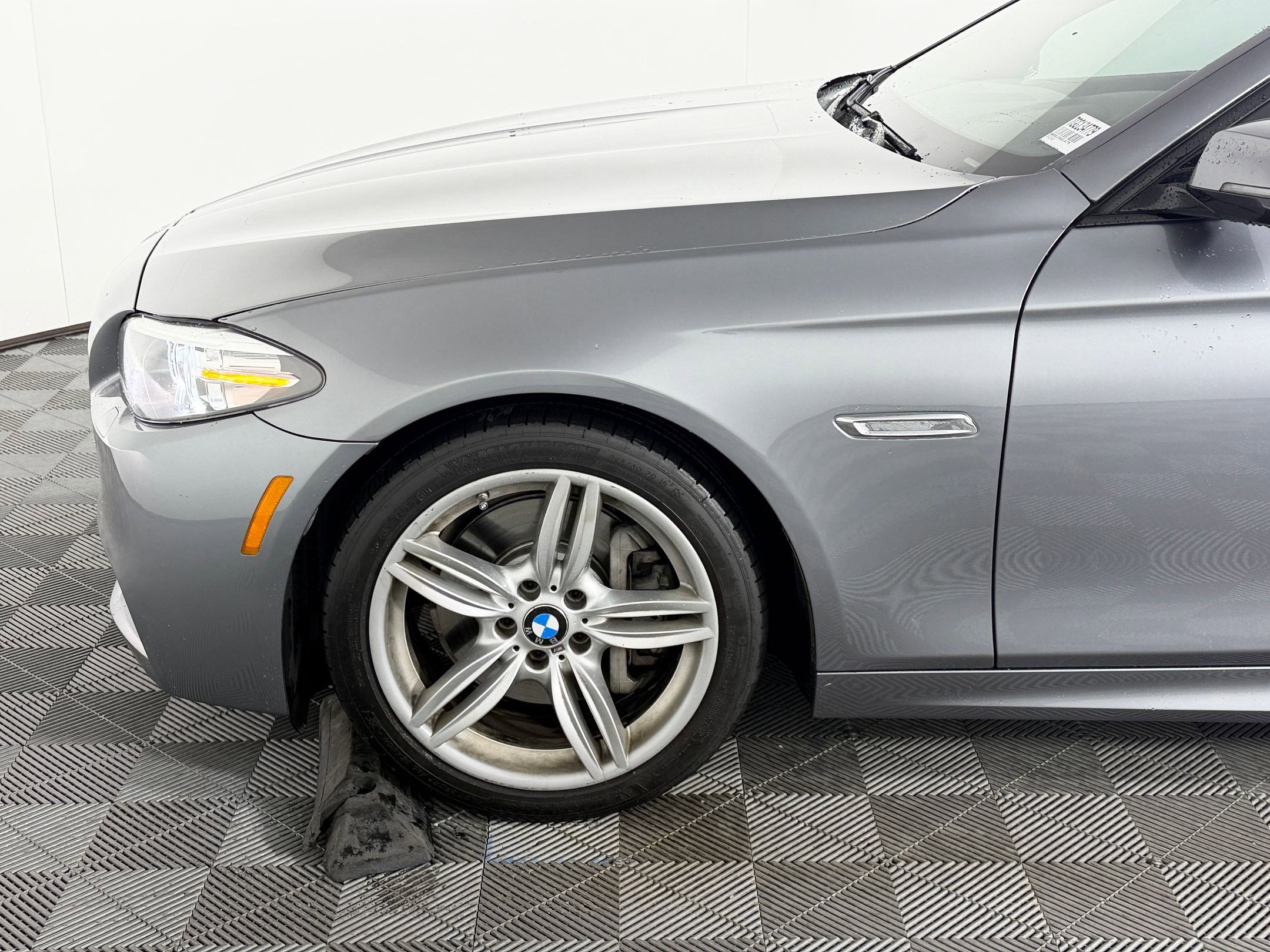 Used 2016 BMW 535i Sedan RWD image 10
