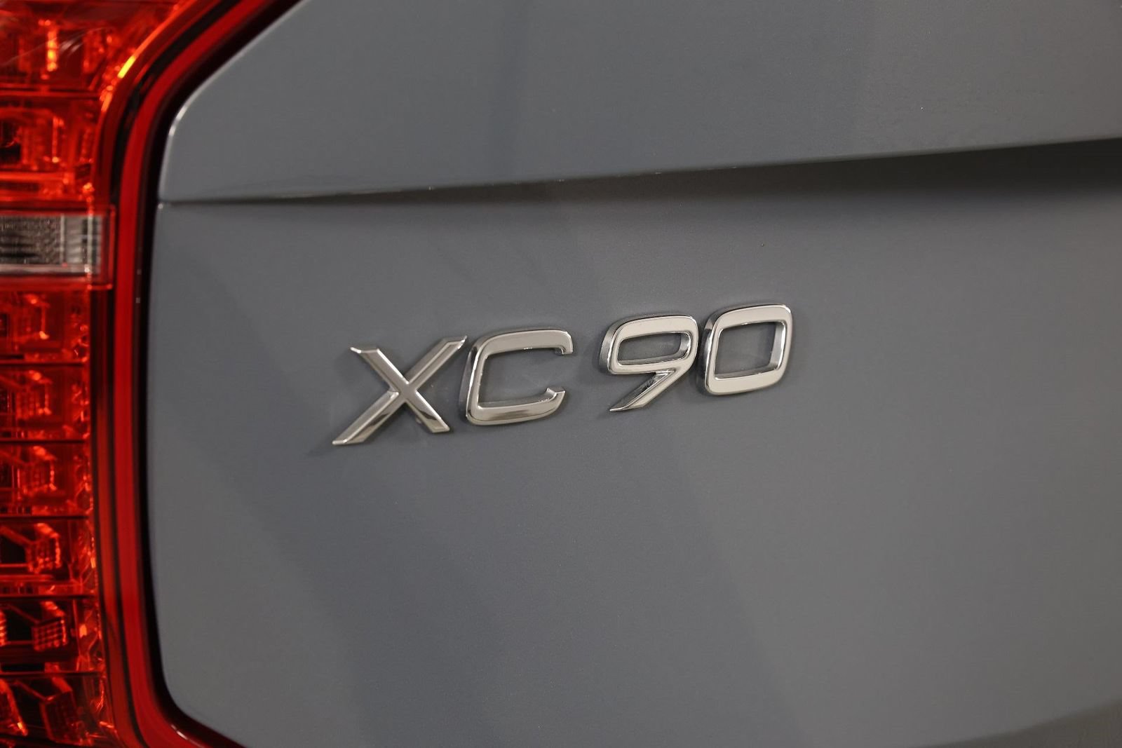 Used 2023 Volvo XC90 T8 Ultimate AWD/4WD image 19
