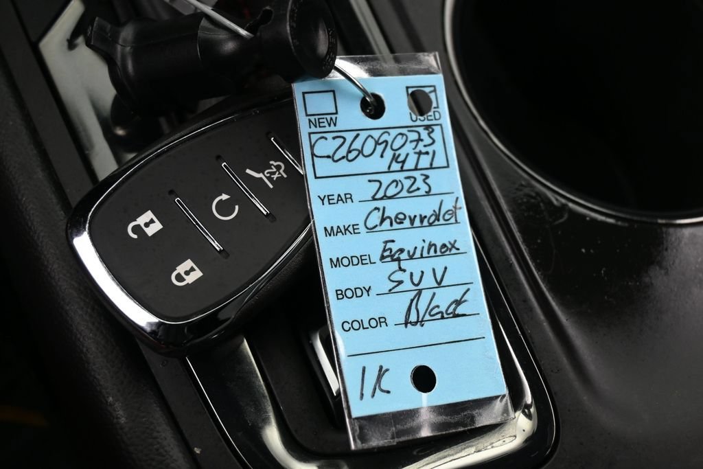 Used 2023 Chevrolet Equinox RS FWD image 27