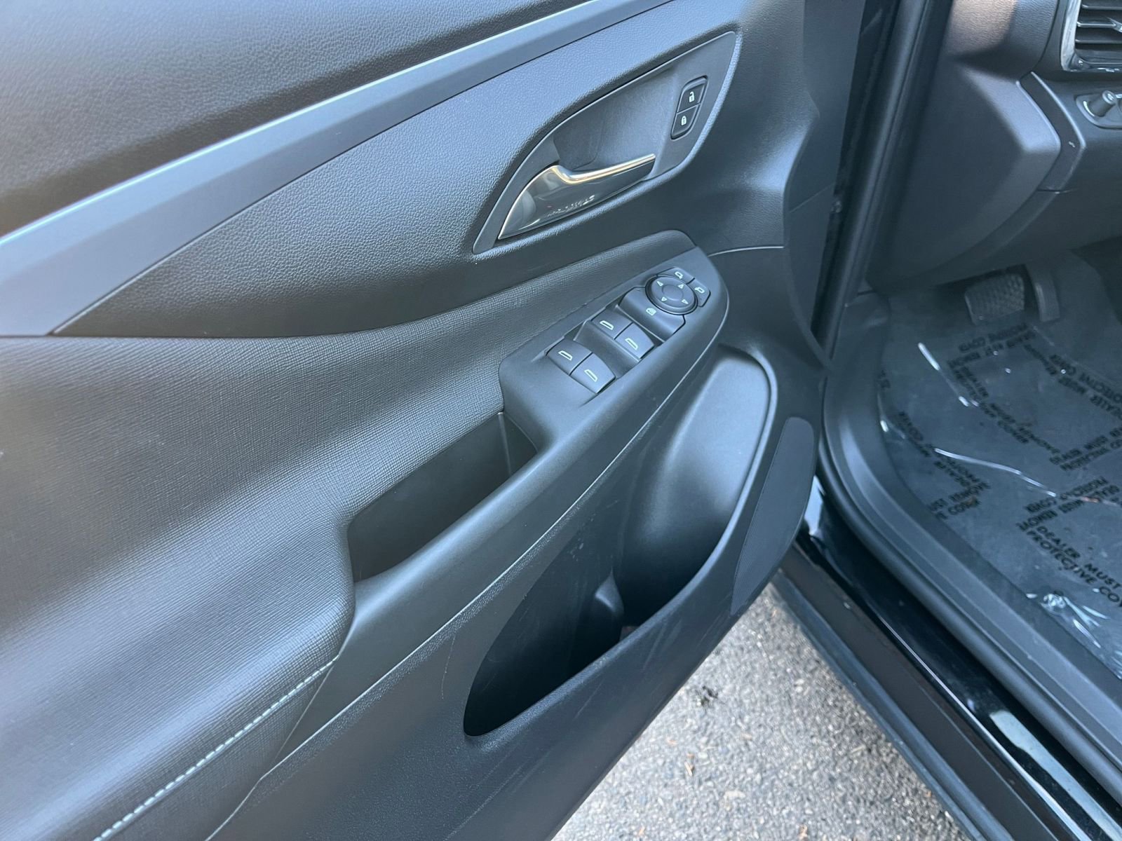 Used 2025 Buick Envista Preferred image 20