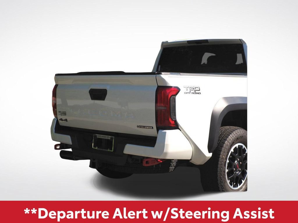 Used 2024 Toyota Tacoma TRD Off-Road AWD/4WD image 5