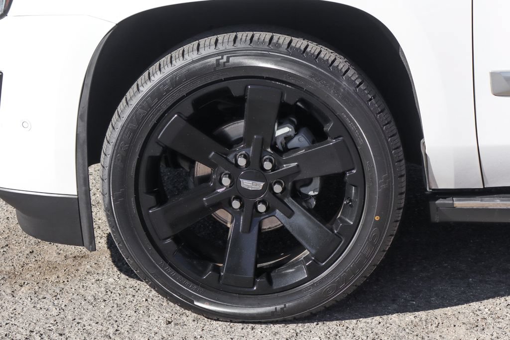 Used 2017 Cadillac Escalade ESV Platinum AWD/4WD image 49