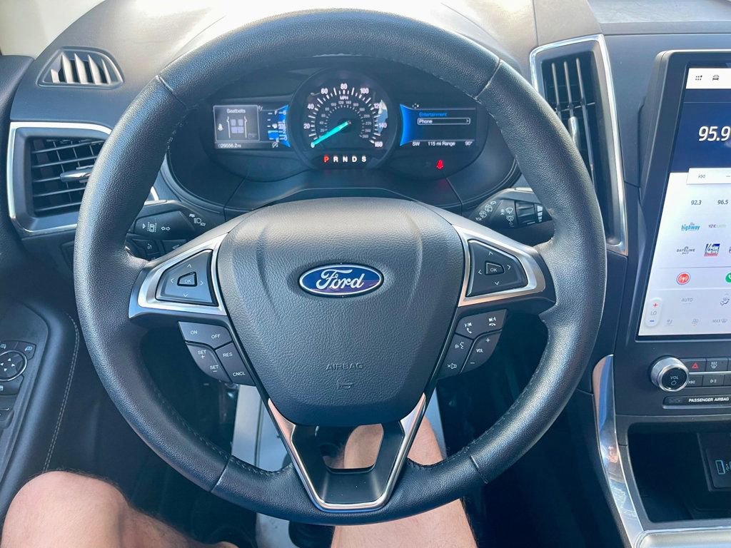 Used 2024 Ford Edge Titanium AWD/4WD image 13