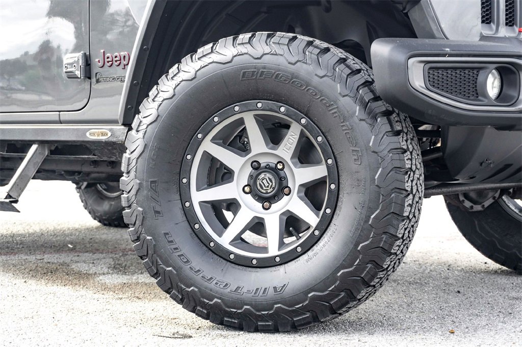 Used 2019 Jeep Wrangler Unlimited Rubicon image 2