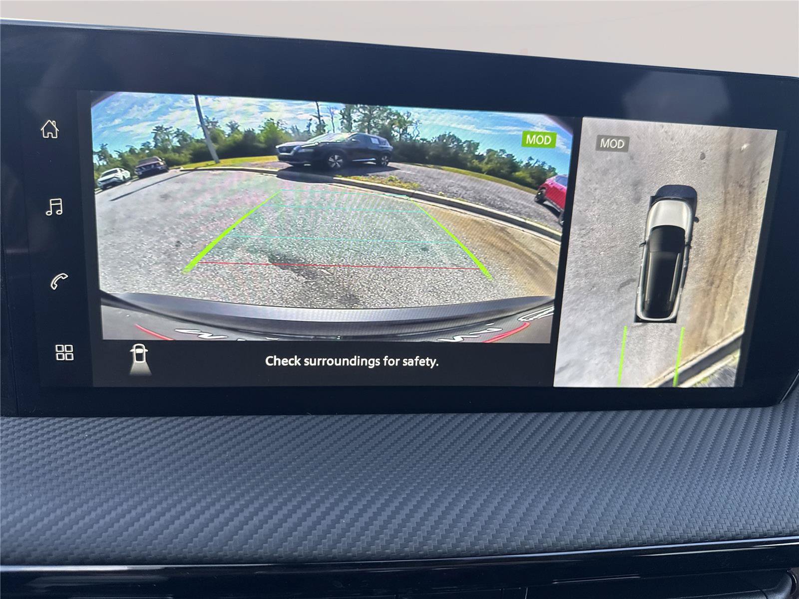New 2026 Nissan Kicks SR FWD image 25