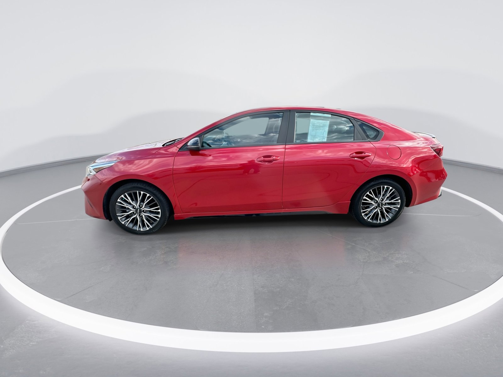 Used 2024 Kia Forte GT-Line FWD image 5
