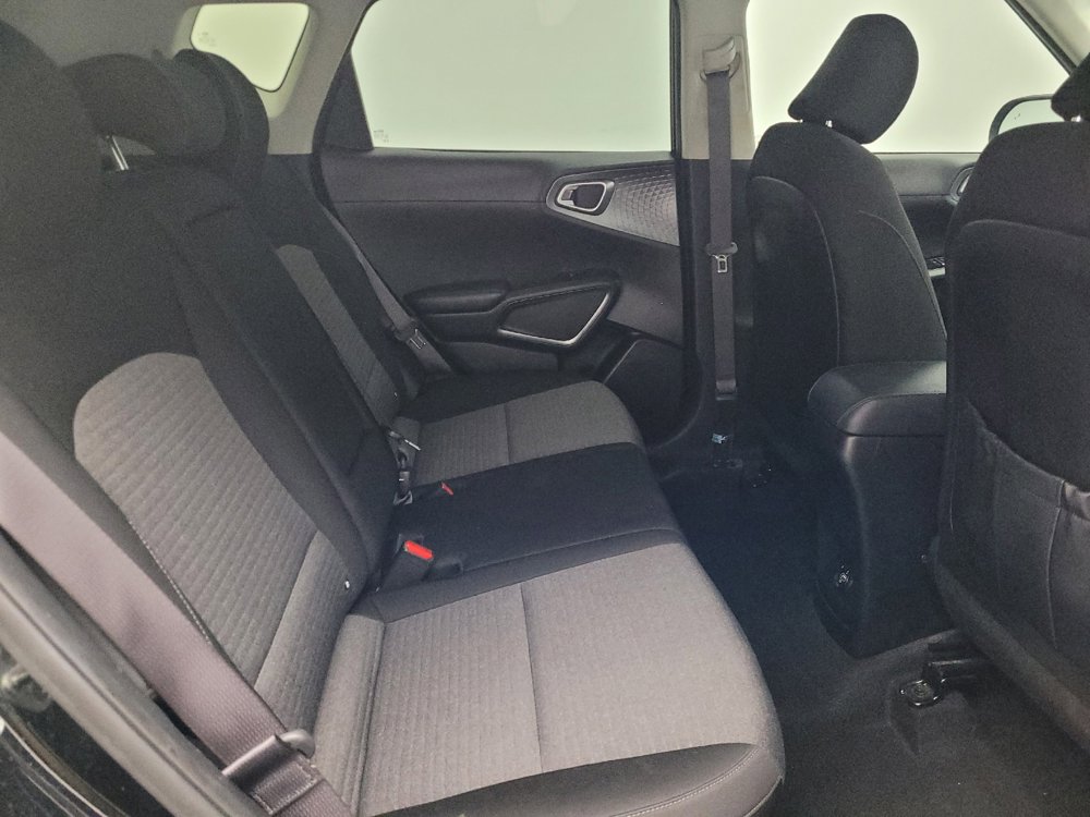 Used 2020 Kia Soul EX image 19