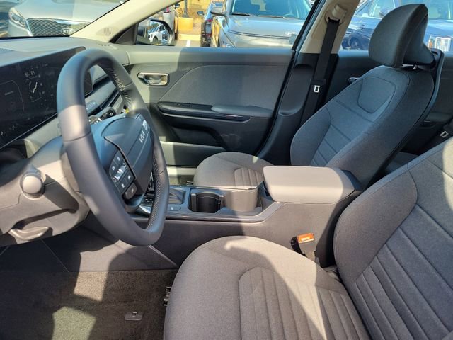 New 2025 Kia K4 EX image 17