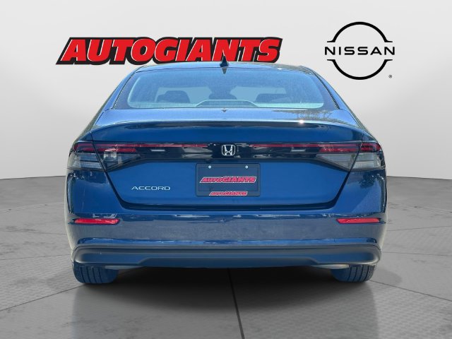 Used 2024 Honda Accord SE image 6