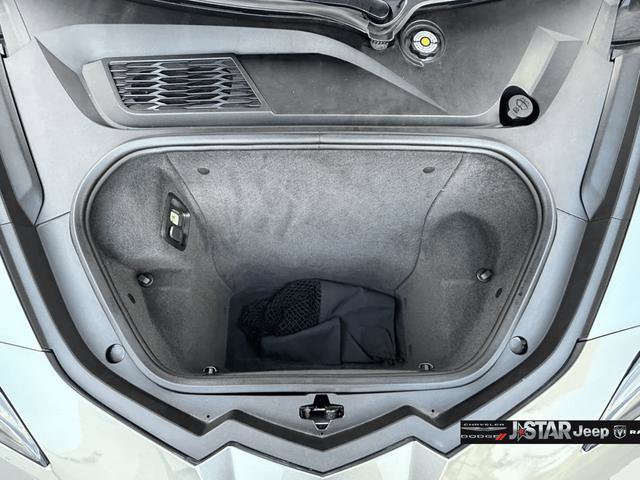 Used 2023 Chevrolet Corvette Stingray Premium Conv w/ Z51 Performance Package image 22