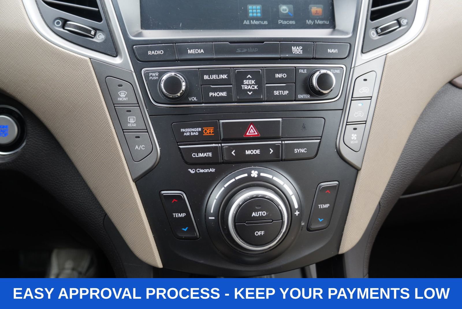 Used 2018 Hyundai Santa Fe Limited image 16