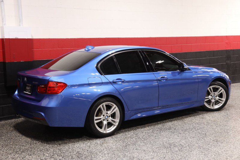 Used 2015 BMW 328i xDrive Sedan AWD/4WD image 8