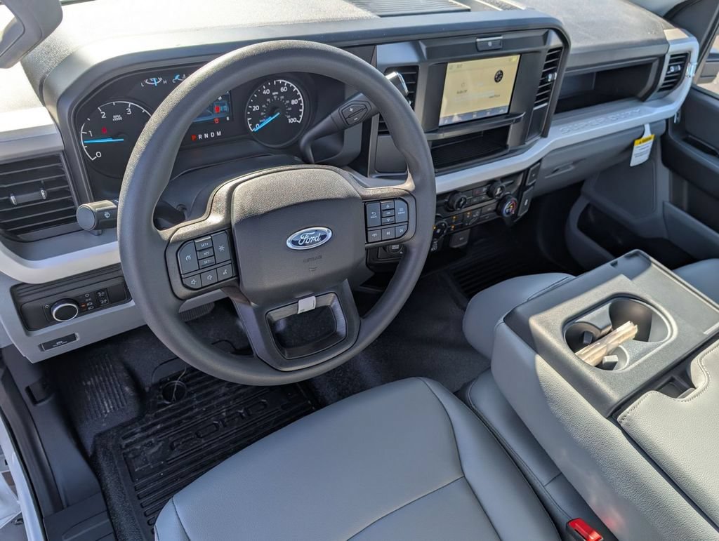 New 2026 Ford F550 4x4 Regular Cab Super Duty image 24