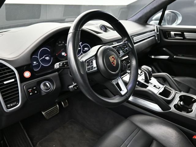 Used 2020 Porsche Cayenne Turbo AWD/4WD image 13