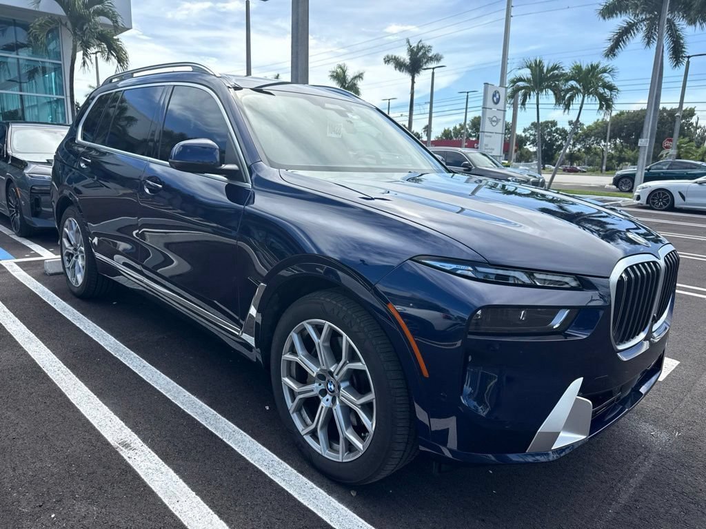 Used 2025 BMW X7 xDrive40i w/ Executive Package