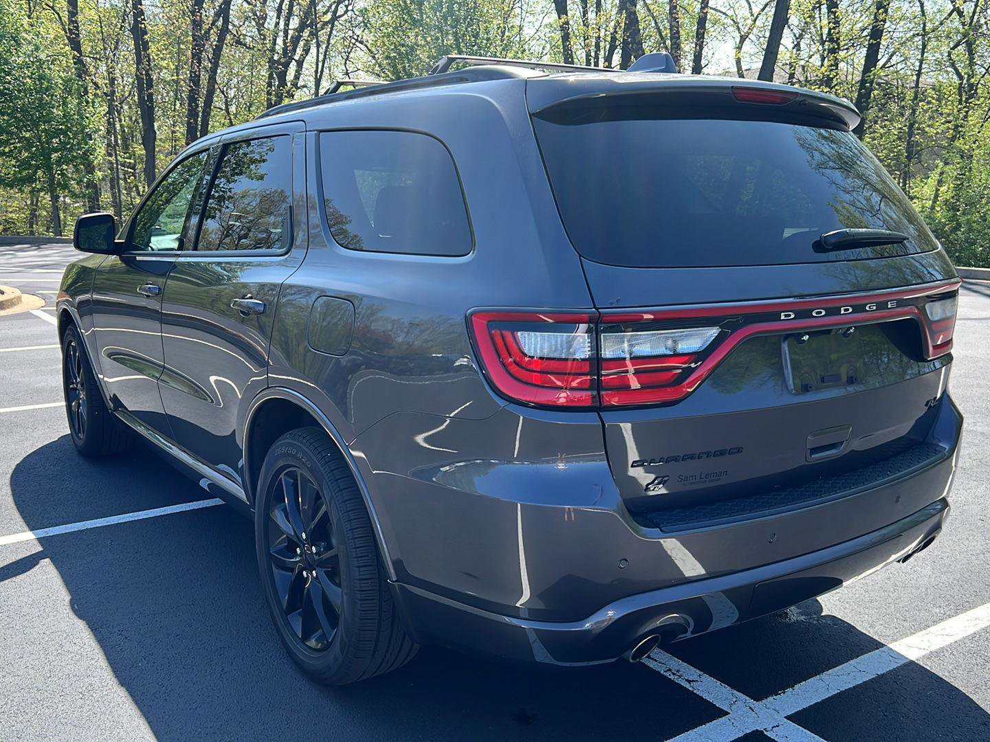 Used 2018 Dodge Durango R/T w/ Blacktop Package AWD/4WD image 3