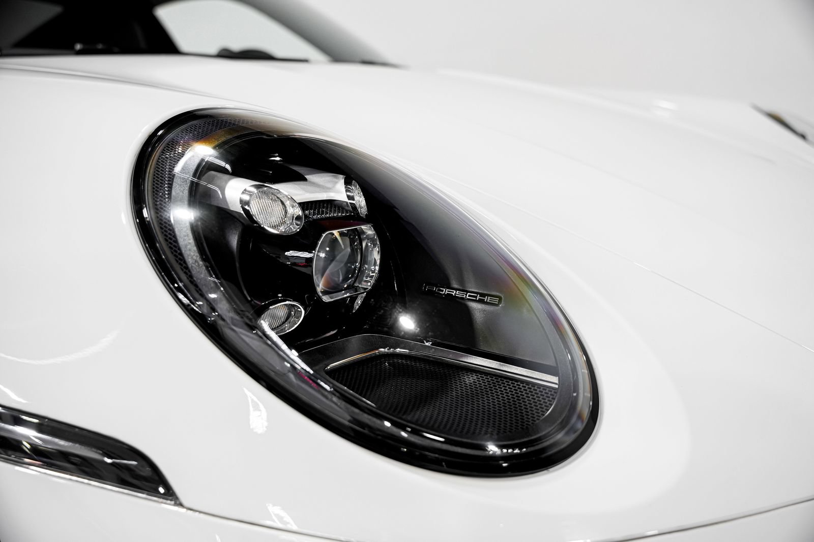 Used 2021 Porsche 911 Carrera S RWD image 43