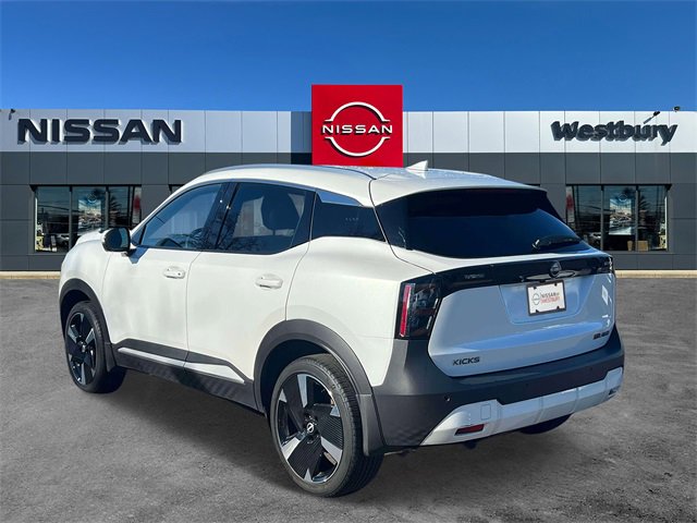 Used 2025 Nissan Kicks SR image 8