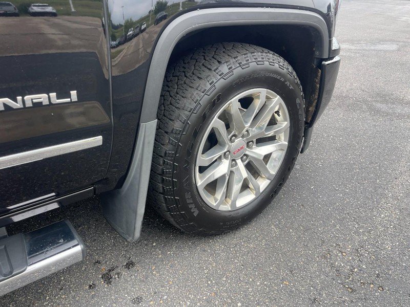 Used 2017 GMC Sierra 1500 Denali AWD/4WD image 5