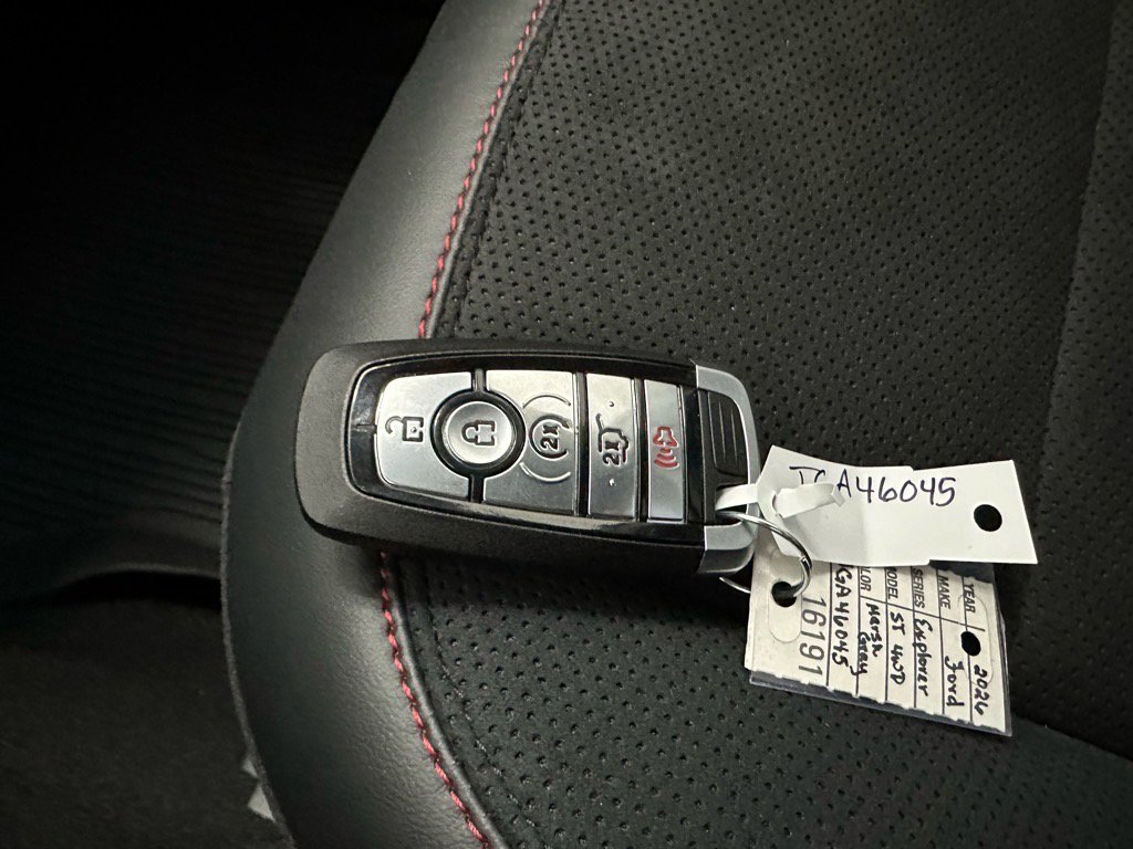 New 2026 Ford Explorer ST w/ Sun And Sound Package image 35