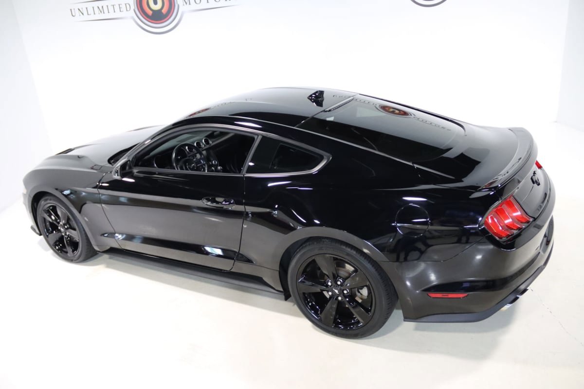 Used 2021 Ford Mustang Premium w/ Equipment Group 201A RWD image 6