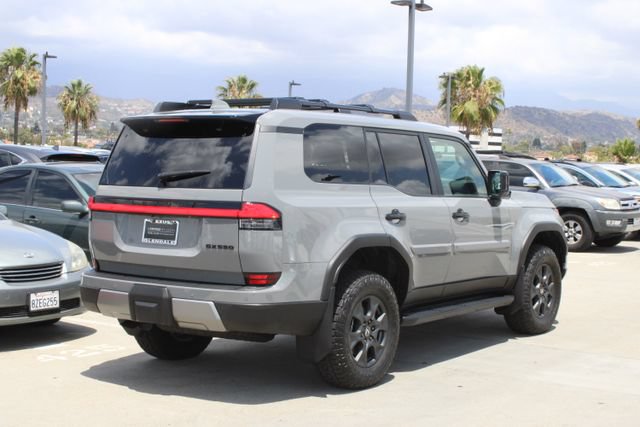 Certified 2025 Lexus GX 550 w/ Accessory Package (32) AWD/4WD image 21