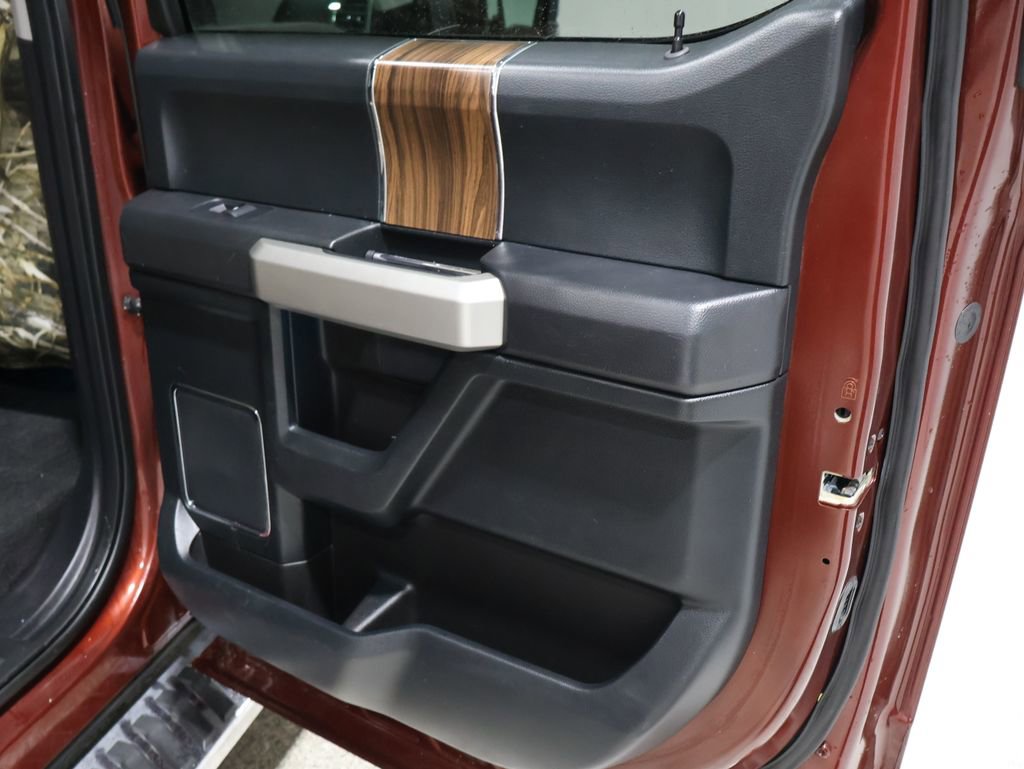 Used 2016 Ford F150 Lariat image 22