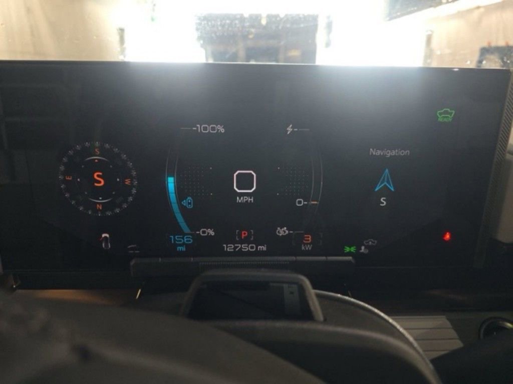 Used 2025 GMC Hummer EV 3X w/ LPO, Sport Package image 16