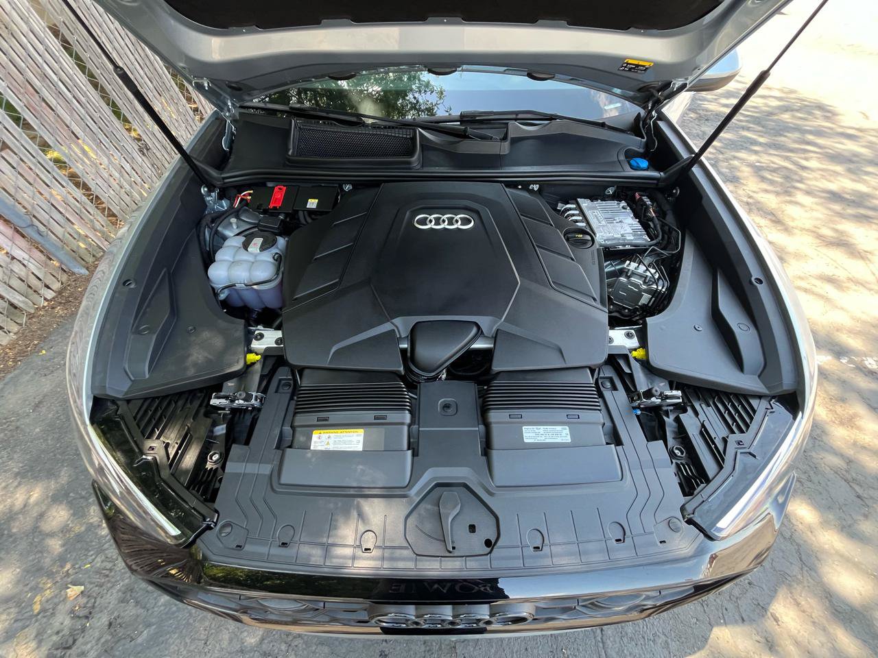 Used 2025 Audi Q8 Premium Plus w/ Premium Plus Package AWD/4WD image 26