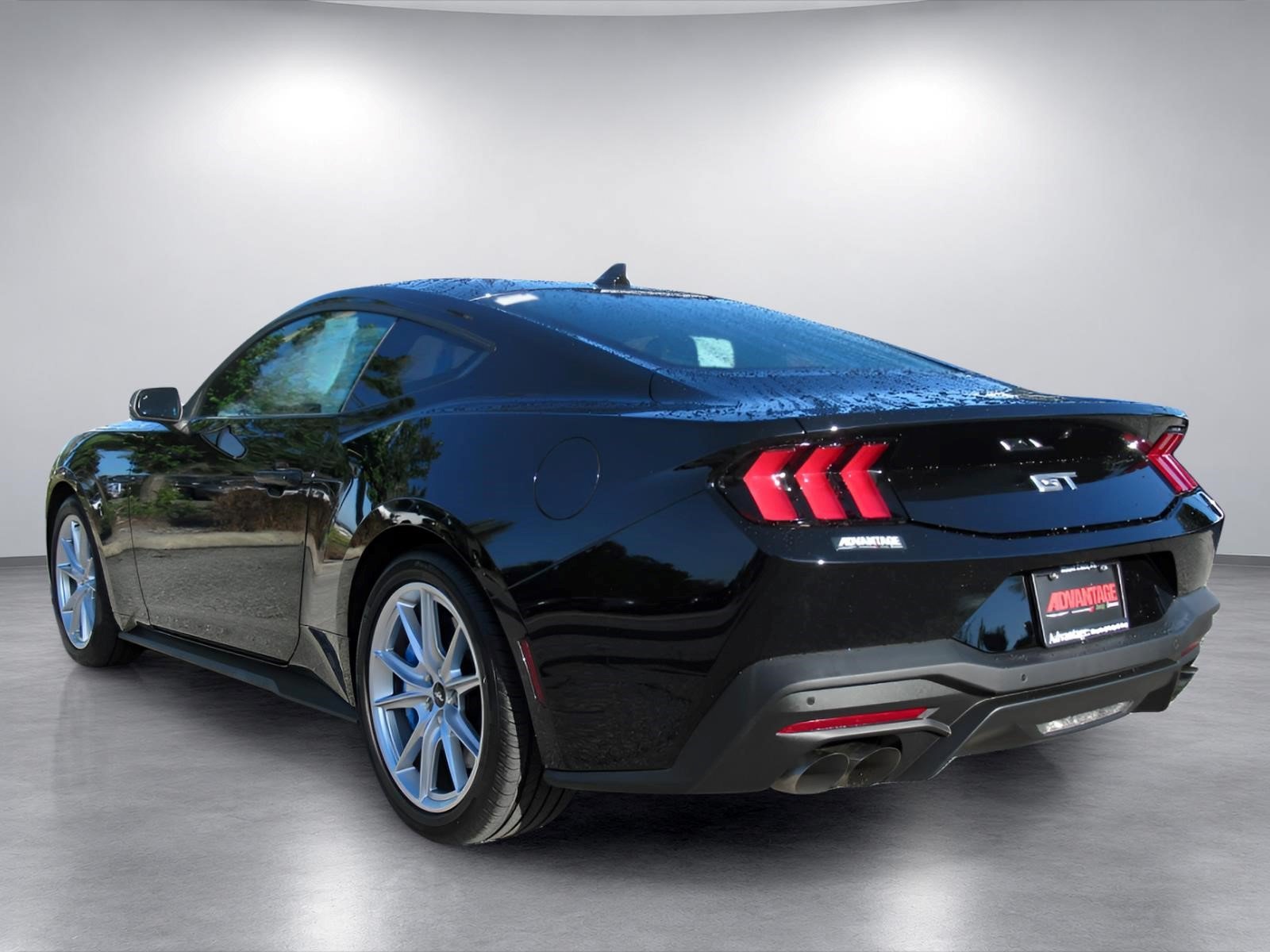 Used 2024 Ford Mustang GT Premium RWD image 5
