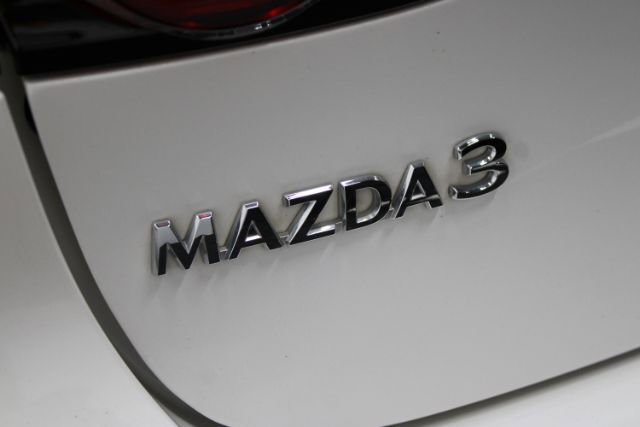 Used 2021 MAZDA MAZDA3 s FWD image 8
