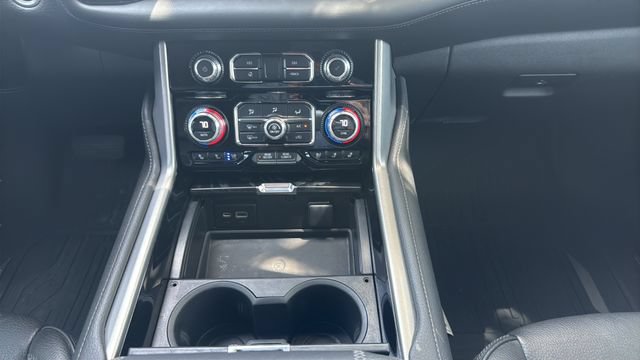 Used 2023 GMC Yukon Denali AWD/4WD image 15