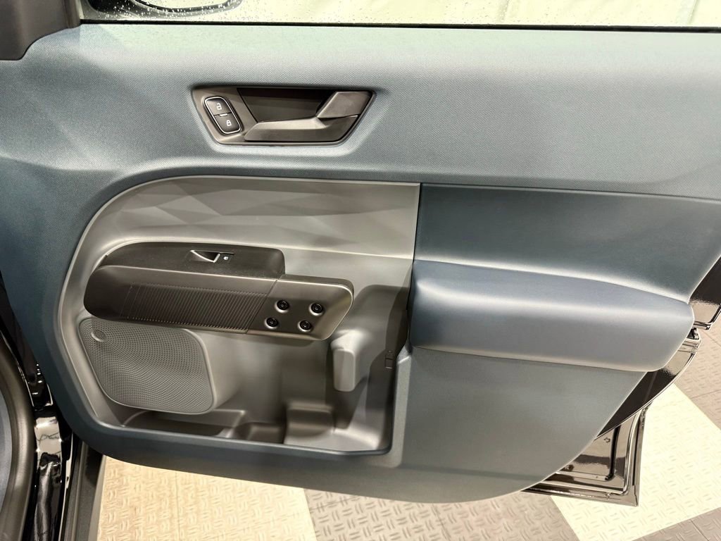 New 2025 Ford Maverick XLT w/ XLT Luxury Package image 22