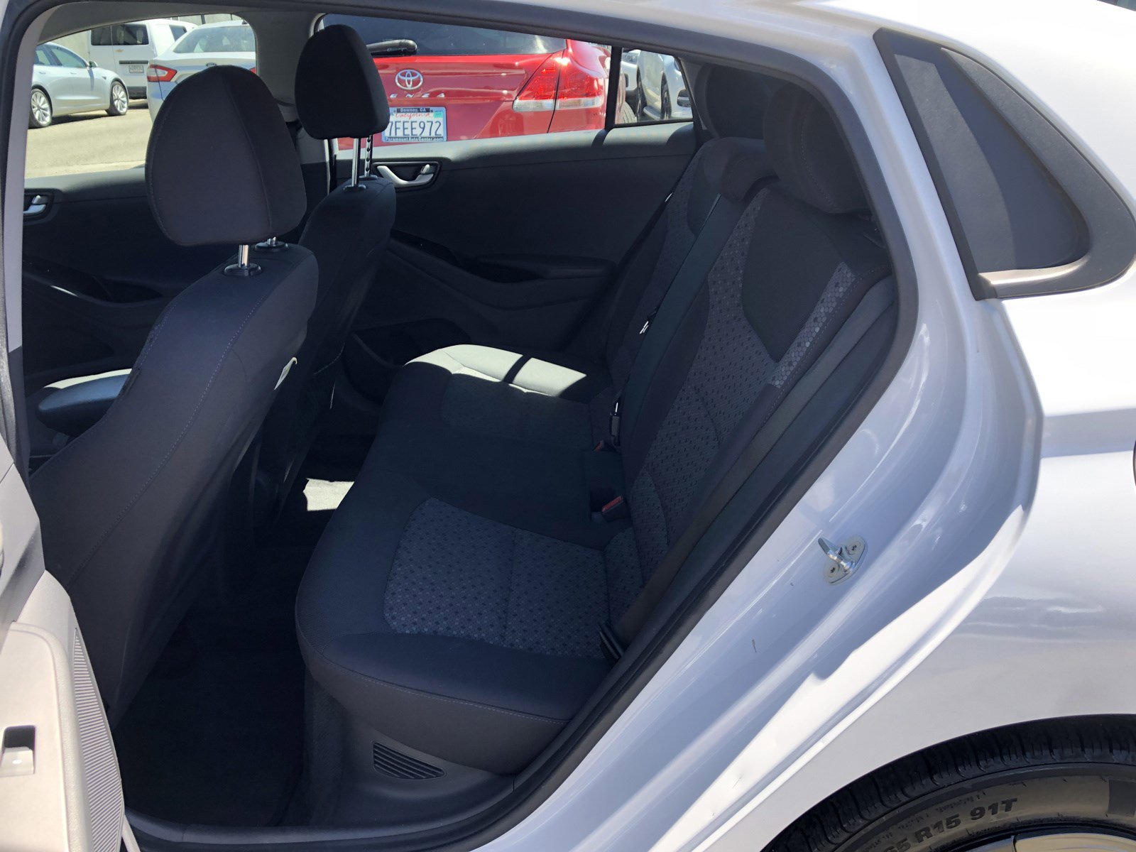 Used 2019 Hyundai Ioniq Blue FWD image 12