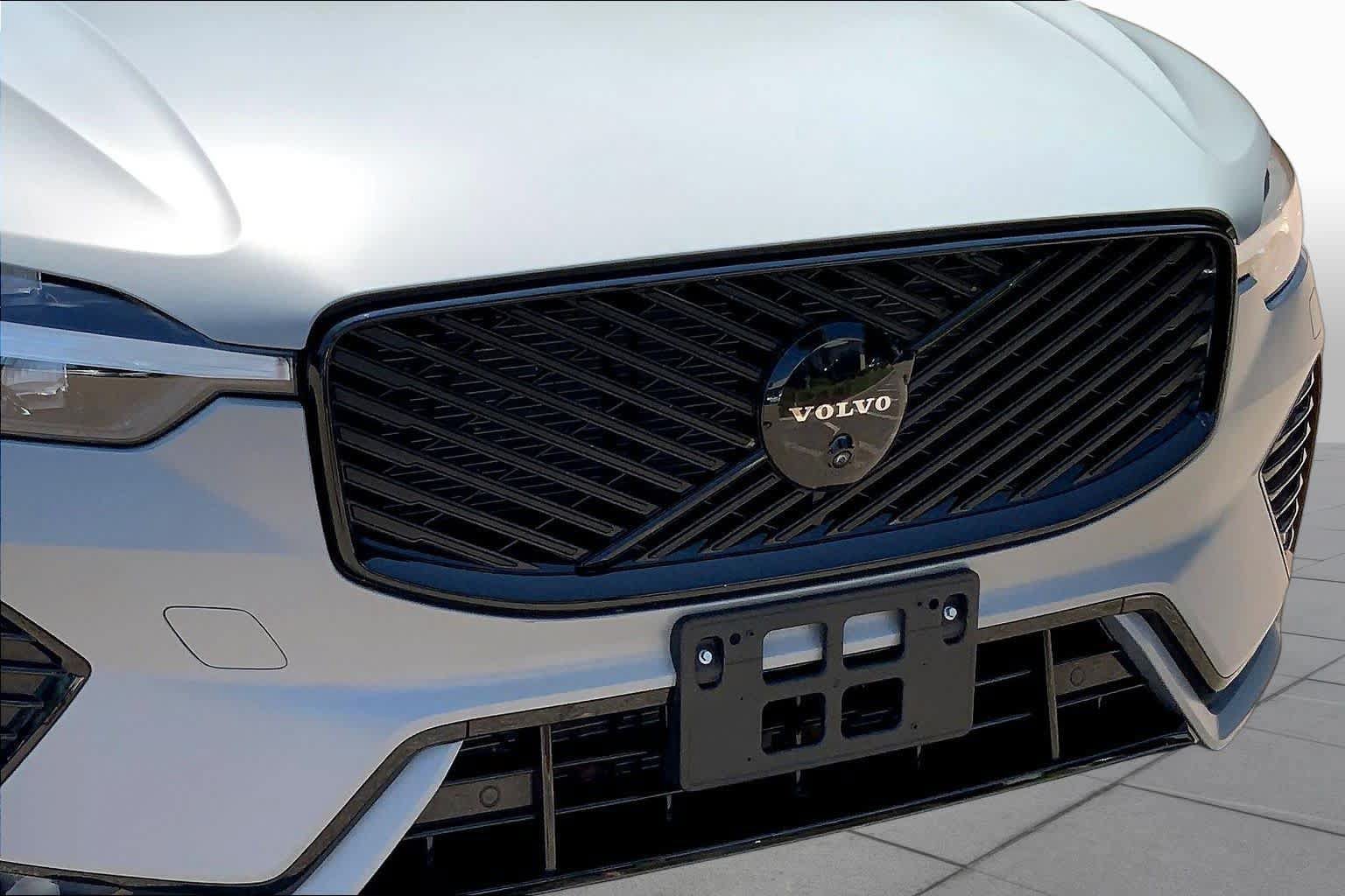 Used 2026 Volvo XC60 B5 Ultra w/ Protection Package Premier AWD/4WD image 29