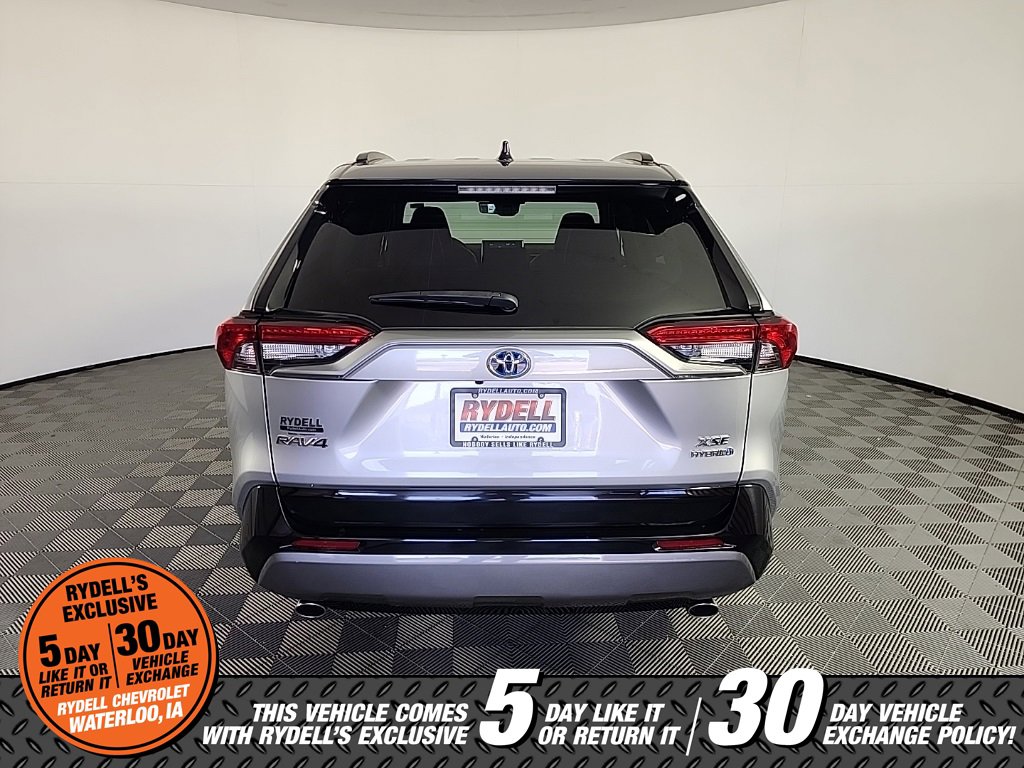 Used 2021 Toyota RAV4 XSE image 9