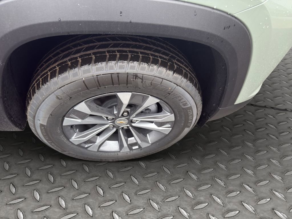 New 2026 Chevrolet Equinox LT image 22