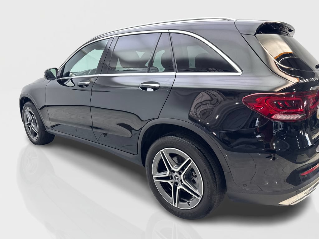 Used 2022 Mercedes-Benz GLC 300 w/ AMG Line image 14