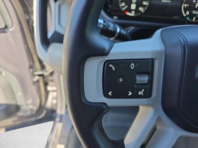 Used 2021 Land Rover Defender 110 X-Dynamic HSE AWD/4WD image 16