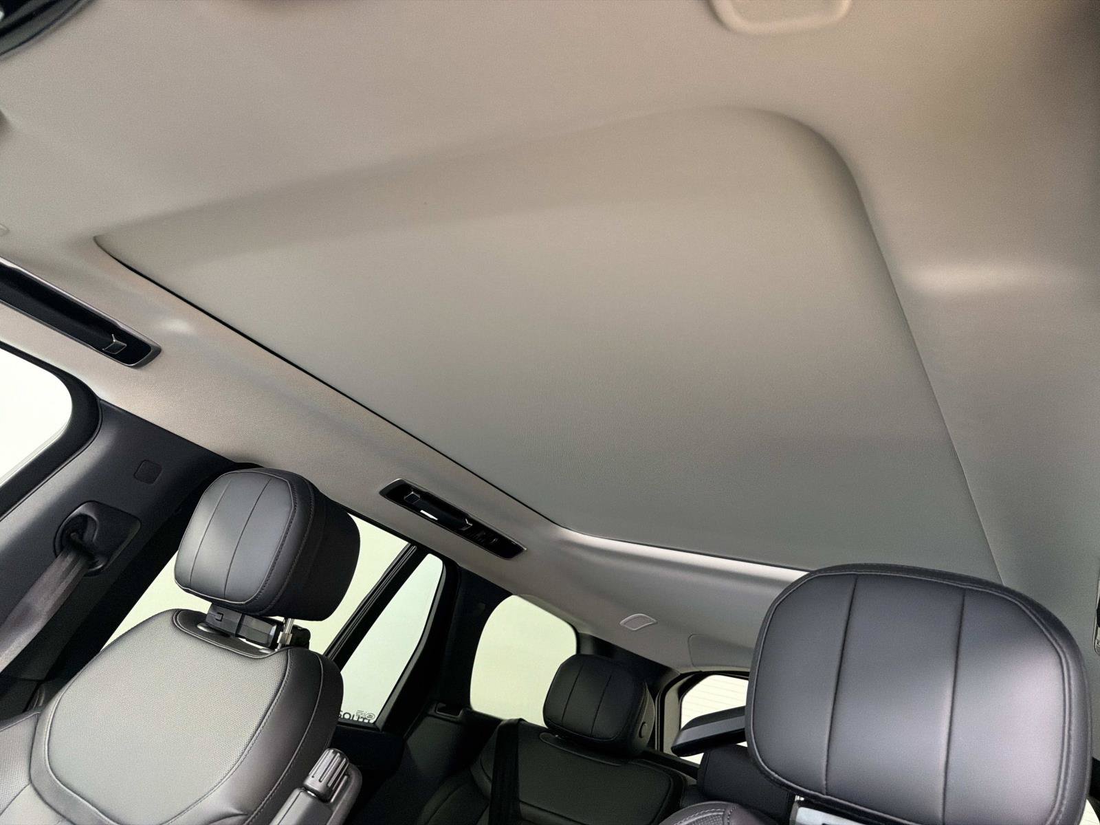 New 2026 Land Rover Range Rover SE AWD/4WD image 21