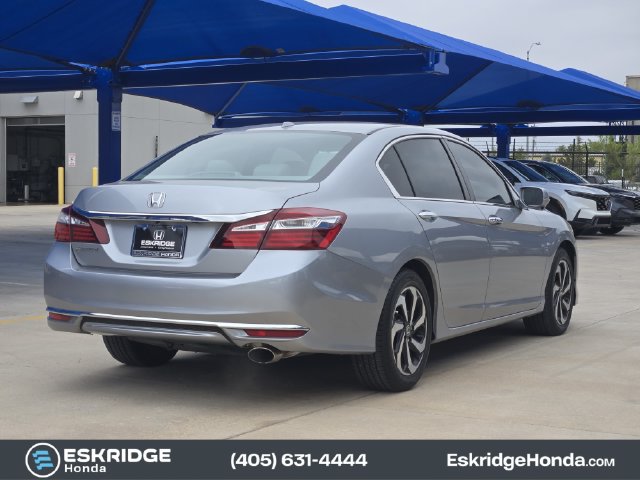 Used 2017 Honda Accord EX-L image 7