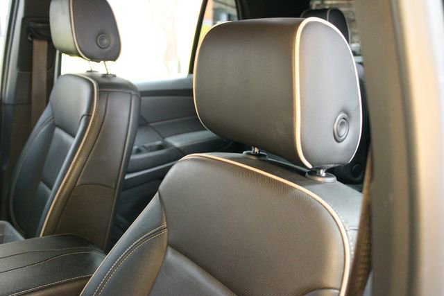 Used 2023 Chevrolet Traverse Premier AWD/4WD image 20